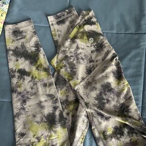 Lululemon Align Leggings size 4 25”